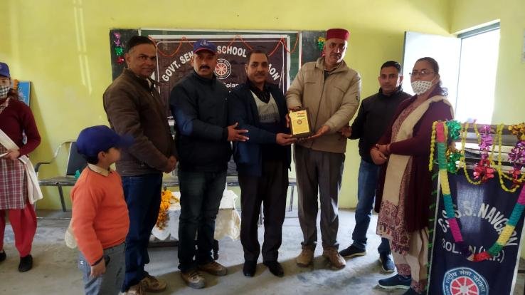 Darlaghat: National Service Scheme camp started in Government Senior Secondary School, Navgaon