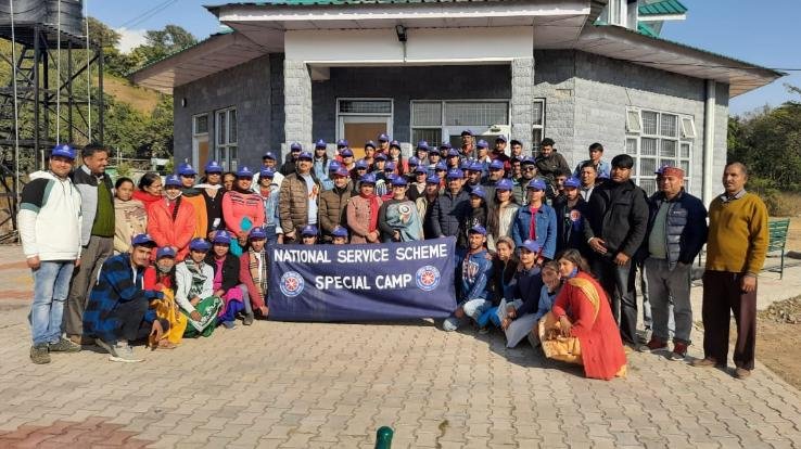 जयसिंहपुर कॉलेज के एनएसएस शिविर का समापन