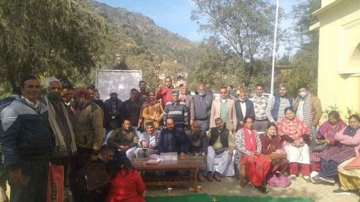 अर्की : ब्लॉक कांग्रेस की बैठक, विधायक रहे मौजूद 