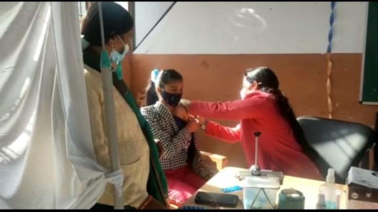 रामपुर : 15 से 18 आयु वर्ग के 5240 बच्चों को लगेगी रामपुर ब्लॉक में कोरोना वैक्सीन, 8 जनवरी तक चलेगा अभियान