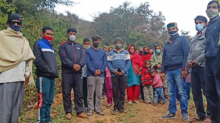 Dehra: People of Ghan Ban village of Nandpur Bhatoli are still looking for the way