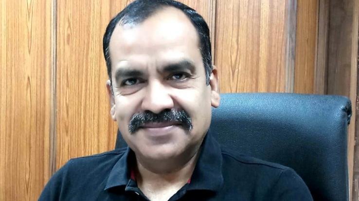 Aam Aadmi Party surrounded the state government