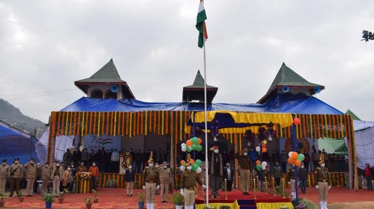 District level Republic Day celebrations organized with gaiety in Solan