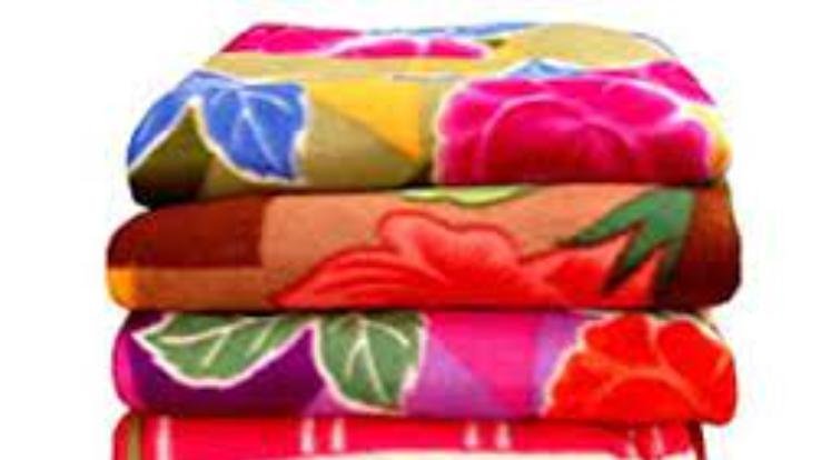 organization distributed blankets to 26 beneficiary families