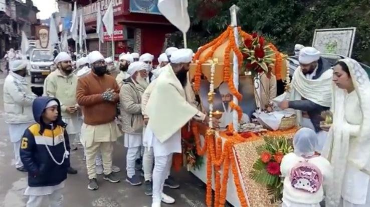 Namdhari Sangat Mandi did Nagar Kirtan on the Prakash Utsav of Satguru Ram Singh Ji