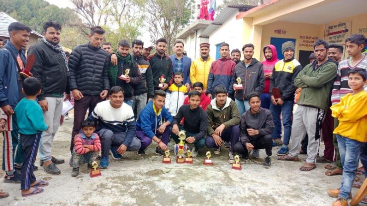 Kangra: Seventh cricket tournament ends in village Kholi