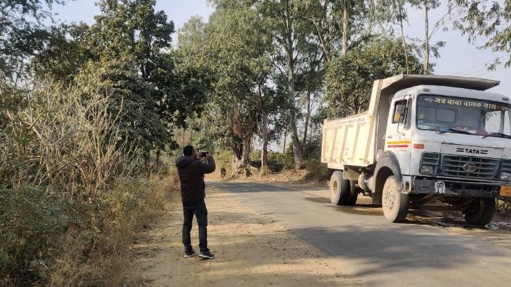 Noorpur: Mining Department auctioned 100 metric tons of mining material