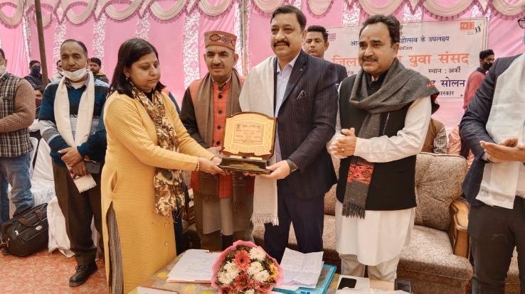 India is no longer dependent on other countries but moving ahead on its own strength - Kashyap