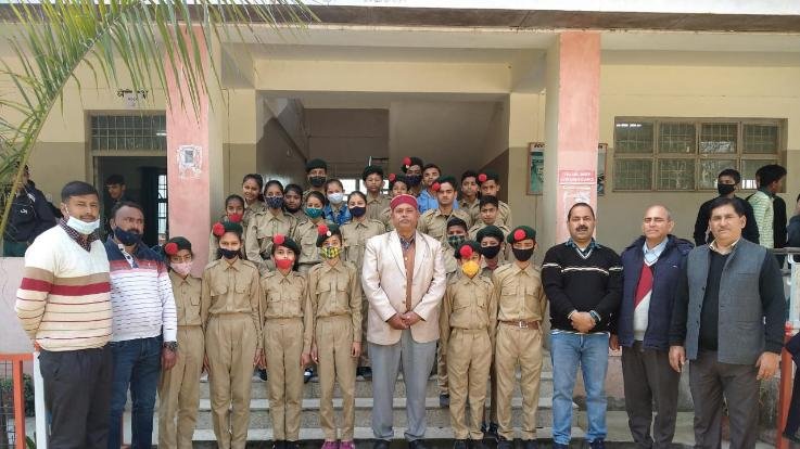 kutiyara school ke ncc cadets va nss svayamseviyon ne chalaya swachata abhiyan