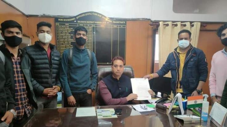 Demand to name Maheshgarh road after martyr Rakesh Kumar