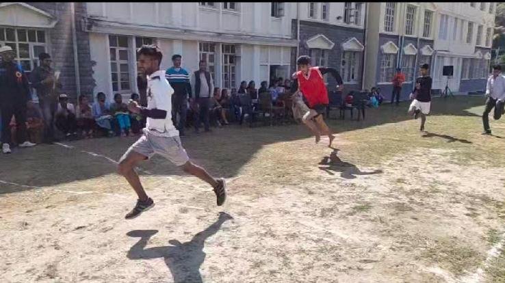 Students showed stamina in Jaisinghpur College