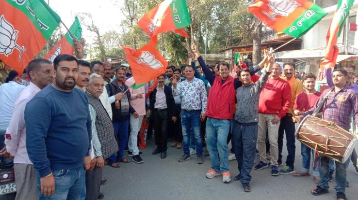 wave of happiness in the BJP on the victory of the BJP with a huge majority in four states