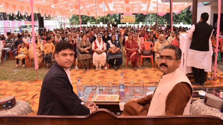 Bikram Thakur inaugurated the Forest Department rest house at Dadasiba