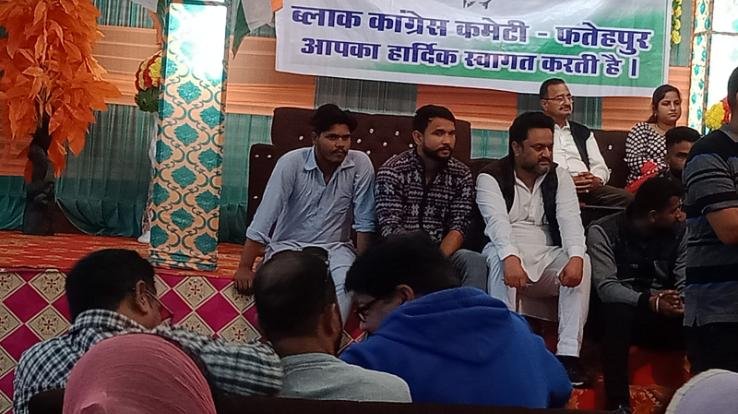 Raised the demands of light before the government in the assembly session - Bhavani