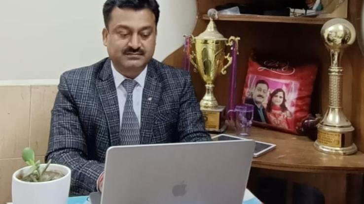 you want to save income tax, then do this investment before March 31: Sunil Dogra