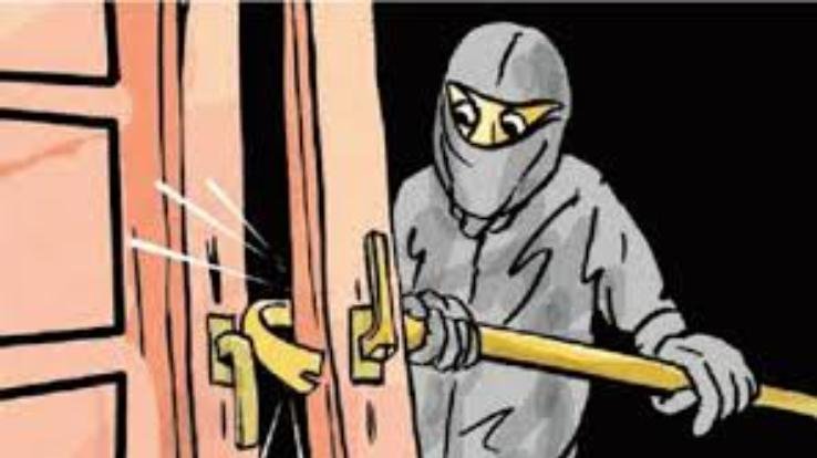 Goldsmith of Paragpur lodged a case of stealing gold against unknown person