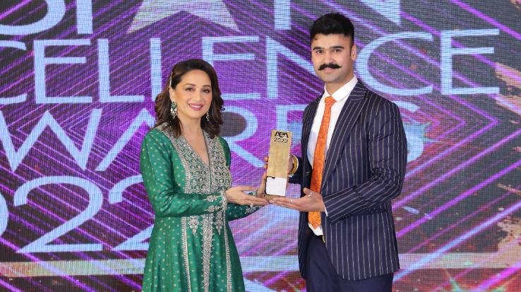 Palampur : Manik Karwal of Buddha Mal & Sons Jewelers awarded for Best Jewelery Design Store in Himachal Pradesh