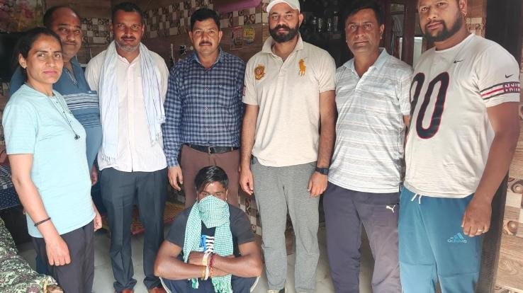 One arrested with 4.08 grams of balance sheet and 4900 cash