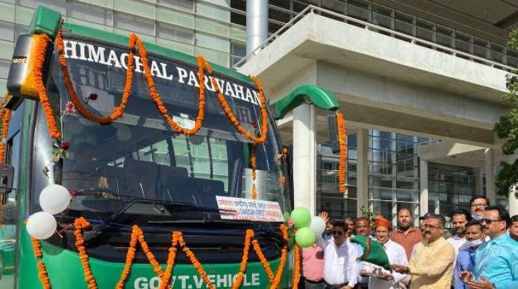 Now Volvo Bus will run from Manali and Dharamsala to Chandigarh Airport Mohali