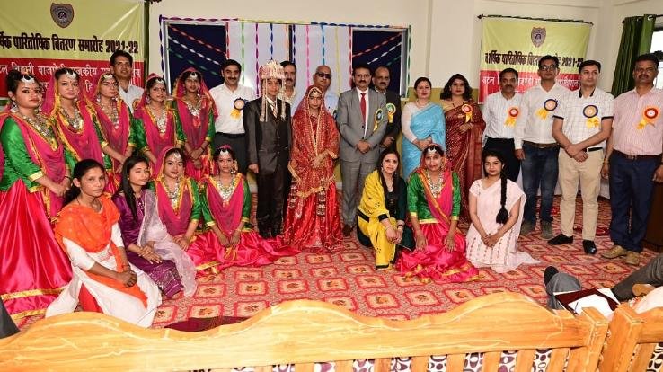 Students are trying to decide their objectives: Mishra