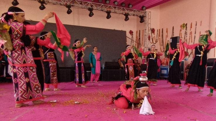 Rangoli won by Rihada Bhatta, Mahila Mandal