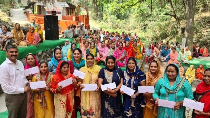 Kangra: In the coming elections, people have made up their mind to teach a lesson to the ruling party: Kajal