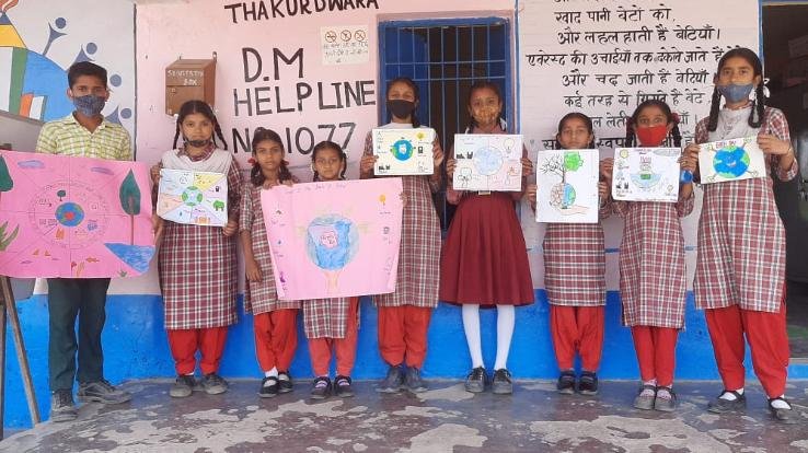 Tanvi first in painting competition