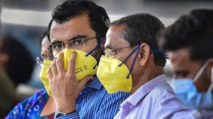 Corona restrictions may be imposed again in Maharashtra, it may be mandatory to apply mask