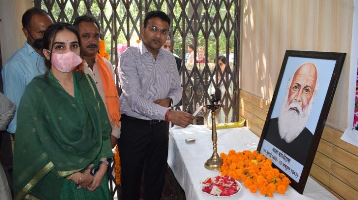 Skill hubs to be set up in Industrial Training Institutes: DC