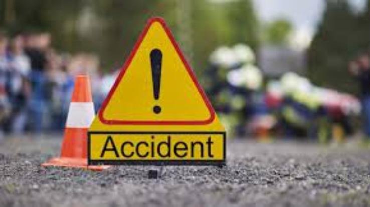 Two cars collide on village Basalag National Highway, three seriously injured