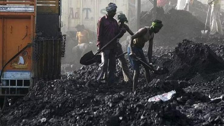 Lack of coal deepens crisis in the capital of the country