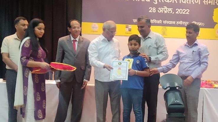 Divyansh of Kathog will take part in National Camp of Student Science Manthan