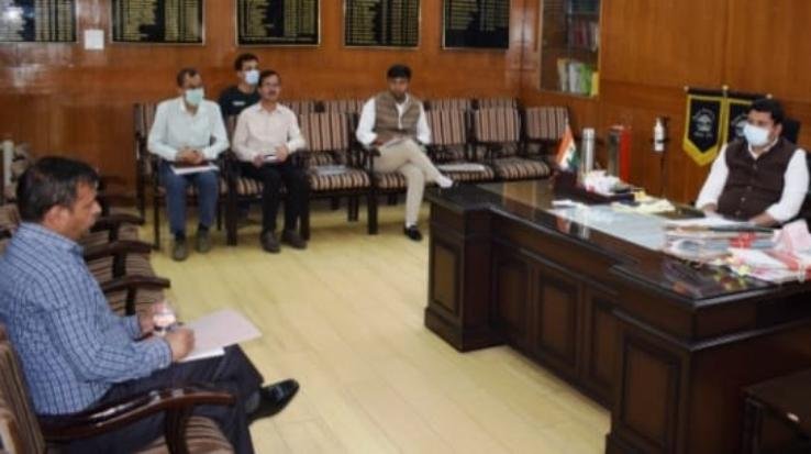 DC held a meeting with the officers