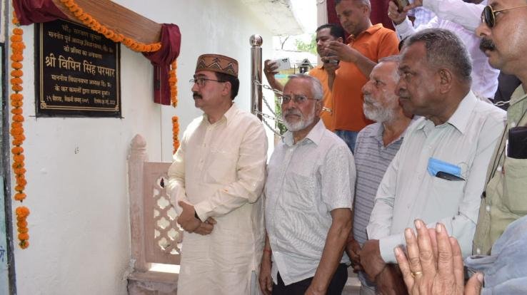 Memorial will be built in memory of those who contributed for the society: Parmar