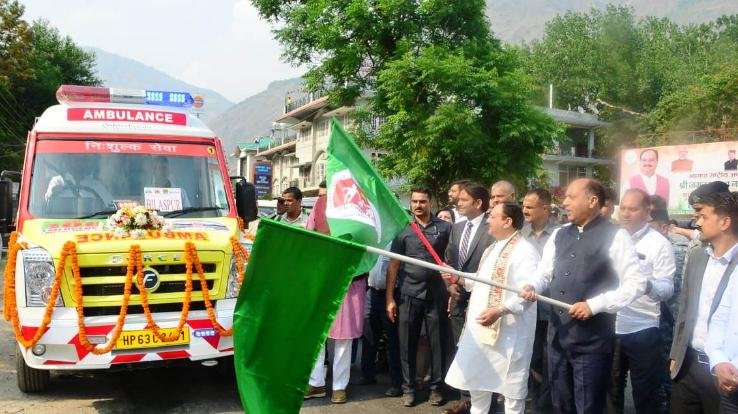 Jagat Prakash Nadda and Jai Ram Thakur gave green signal to additional 50 ambulances under National Ambulance Service 108