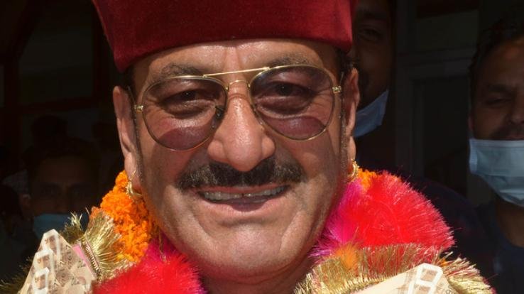 Dharamshala: Now fee will have to be paid for putting up hoardings in the city