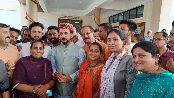 Compassionate dependents of Palampur Agricultural University narrated grief to MP Anurag Thakur