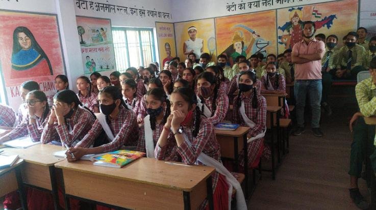 Program organized in Senior Secondary School Dhundan