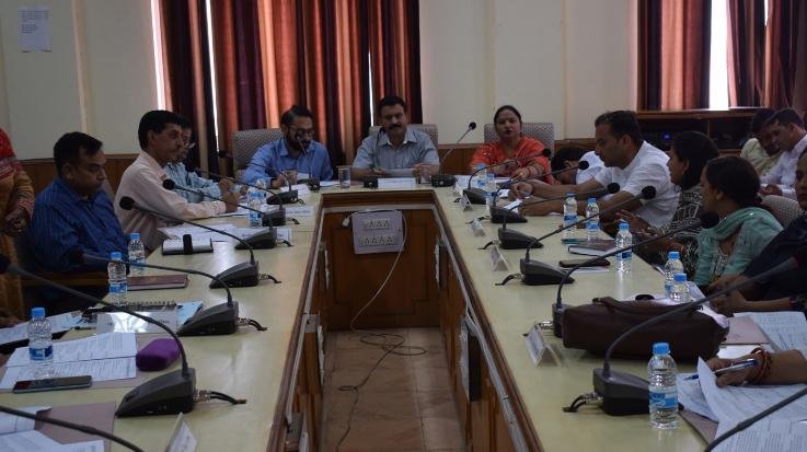  Officers should complete the schemes in a time bound manner with transparency: Ramesh Thakur