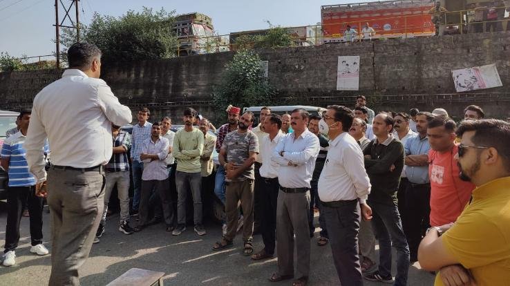 Co-operative transport assemblies staged a sit-in protest over demands