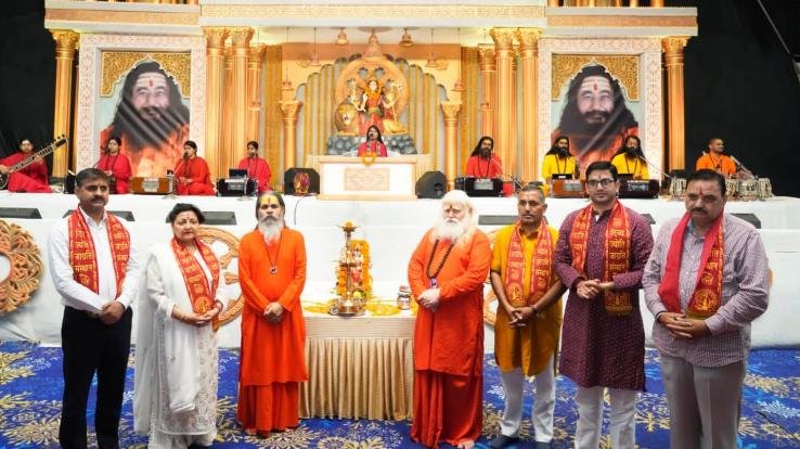 girl child is born in the form of a goddess in the house, then we should not be disappointed, but should be happy - Bharti