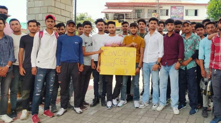 Youth submitted memorandum to Deputy Commissioner