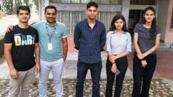 Five students of Agricultural University were selected in Mother Dairy