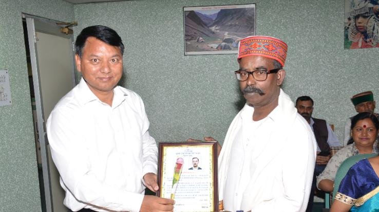 Rajinder Kumar retired from Information and Public Relations Department