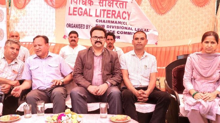 Every citizen's constitutional right to get justice - Vishal Bhamnotra