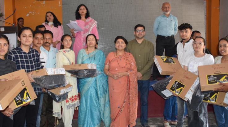 Dharamshala: The state government is constantly striving to provide quality education - Sarveen Choudhary