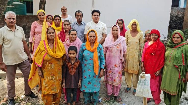 Made aware of various schemes being run by Workers Welfare Board