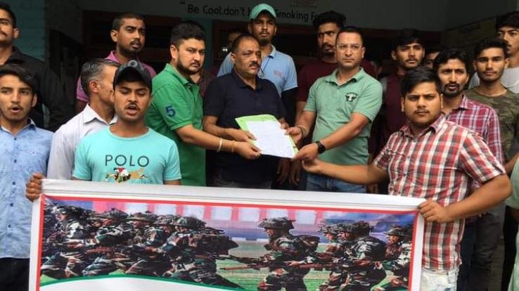 ghpur: Reconciliation Youth Congress took out rally in Thural against Agneepath plan