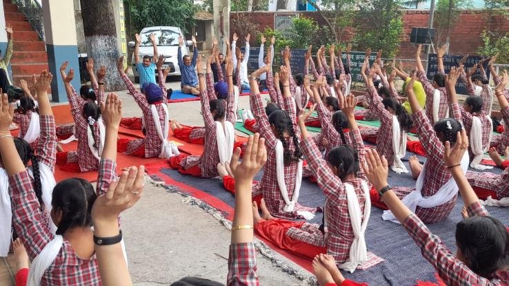 World Yoga Day celebrated collectively in Bharmad school