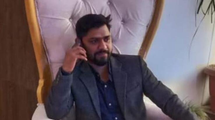 Bharoli Jadeed Pradhan Anish Dhiman came out in support of Zilla Parishad employees